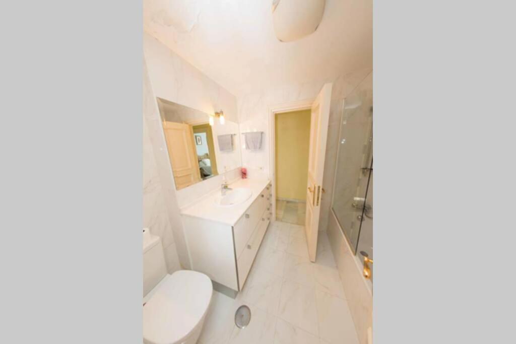 Penthouse With Private Pool, Hot Tub Jacuzzi With Sea Views And Chill-Out Zone, Close To The Sea Marbella Kültér fotó