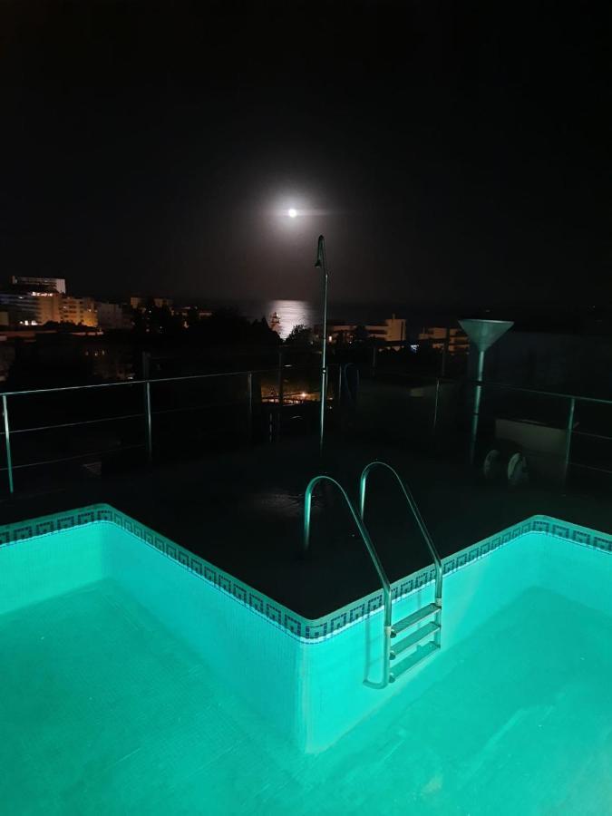 Penthouse With Private Pool, Hot Tub Jacuzzi With Sea Views And Chill-Out Zone, Close To The Sea Marbella Kültér fotó