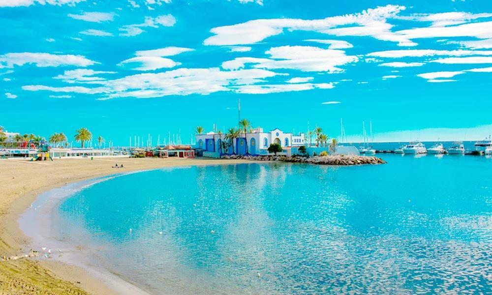Penthouse With Private Pool, Hot Tub Jacuzzi With Sea Views And Chill-Out Zone, Close To The Sea Marbella Kültér fotó